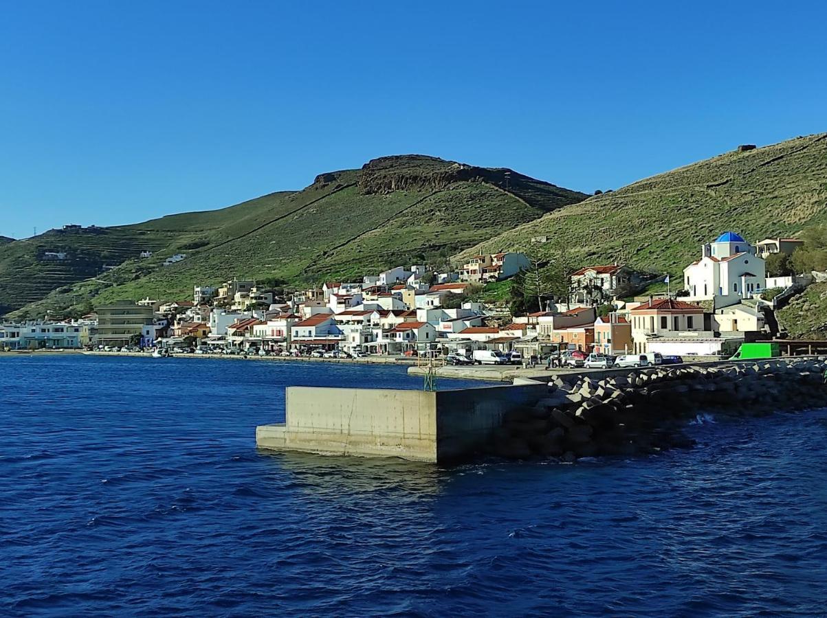 Korissia Kea Islandアパートメント エクステリア 写真